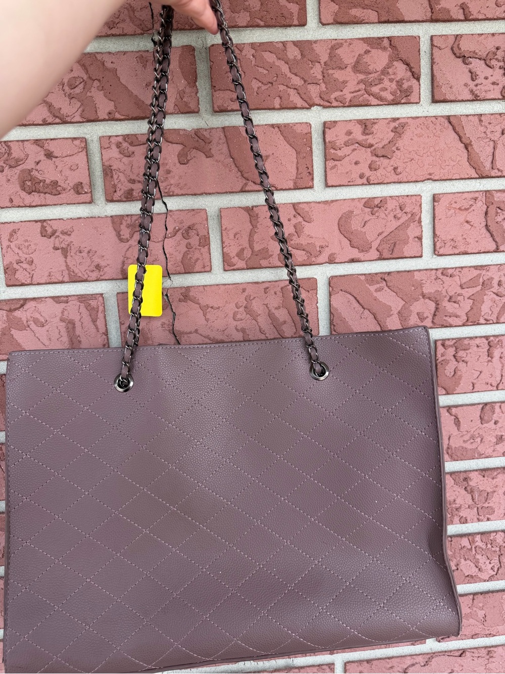 Women's Quilted Chain-Handle Tote Bag in Mauve